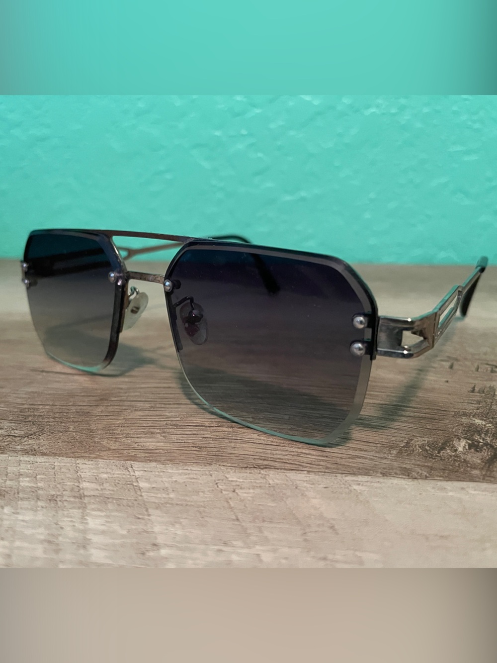 Men's Rimless Square Sunglasses - Gradient Black Lenses